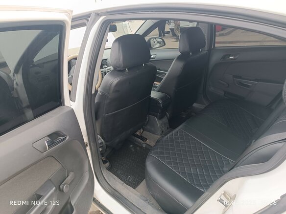 2013 Opel Astra H Рестайлинг, белый, 700000 рублей - вид 14