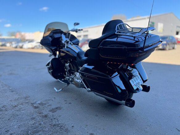 2023 Harley-Davidson CVO Road Glide Limited, красный, 3200000 рублей - вид 7