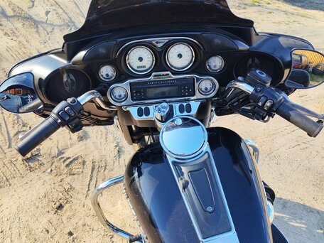2007 Harley-Davidson Street Glide, чёрный, 594334 рублей, вид 5