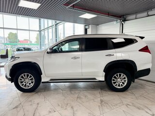 2017 Mitsubishi Pajero Sport III, белый, 2679000 рублей, вид 3