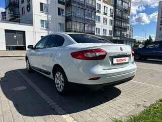 2016 Renault Fluence I Рестайлинг, белый, 480000 рублей, вид 3