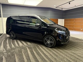 2024 Mercedes-Benz V-Класс Extra Long 300 d экстра длинный III (W447) Рестайлинг 2, чёрный, 15500000 рублей, вид 3