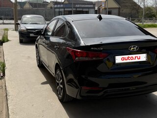 2018 Hyundai Solaris II, чёрный, 950000 рублей, вид 4