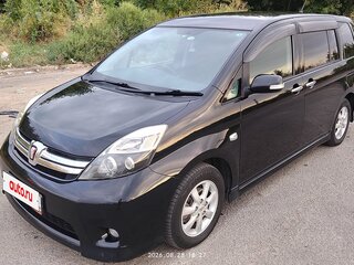 2011 Toyota ISis I Рестайлинг, чёрный, 1250000 рублей, вид 3