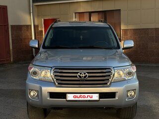 2012 Toyota Land Cruiser 200 Series Рестайлинг 1, серый, 3890000 рублей, вид 2