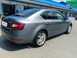 2019 Skoda Octavia III (A7) Рестайлинг, серый, 1345000 рублей, вид 3