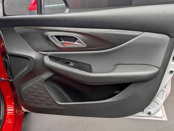 2023 BAIC U5 Plus, красный, 675000 рублей - вид 22
