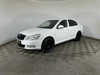 2011 Skoda Octavia DSG7 II (A5) Рестайлинг, белый, 680000 рублей, вид 1