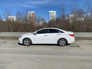 2011 Hyundai Sonata VI (YF), белый, 1090000 рублей, вид 5