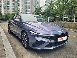 2023 Hyundai Avante VII Рестайлинг, фиолетовый, 1800000 рублей, вид 3