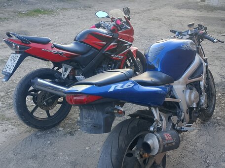 1999 Yamaha YZF-R6, синий, 200000 рублей, вид 2