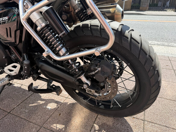 2024 Triumph Scrambler, серый - вид 8