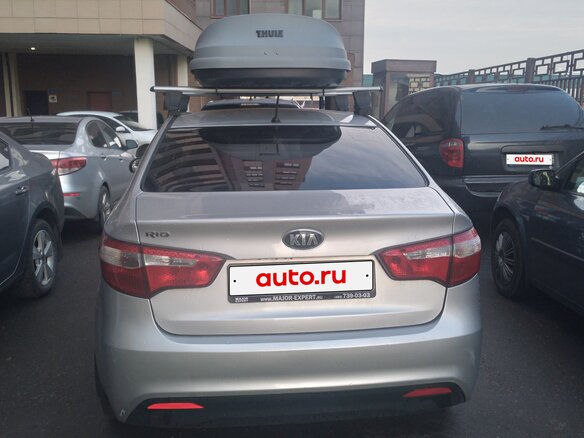 2014 Kia Rio 5-speed III, серый, 750000 рублей - вид 3