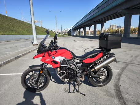2017 BMW F 700 GS, красный, 680000 рублей, вид 1
