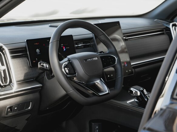 2025 Jaecoo J7 I Рестайлинг, чёрный, 3316000 рублей - вид 9