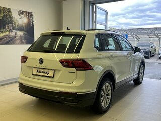 2021 Volkswagen Tiguan II Рестайлинг, белый, 2930000 рублей, вид 4