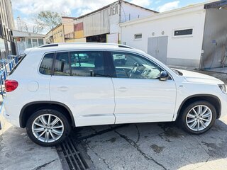 2013 Volkswagen Tiguan I Рестайлинг, белый, 1700000 рублей, вид 4
