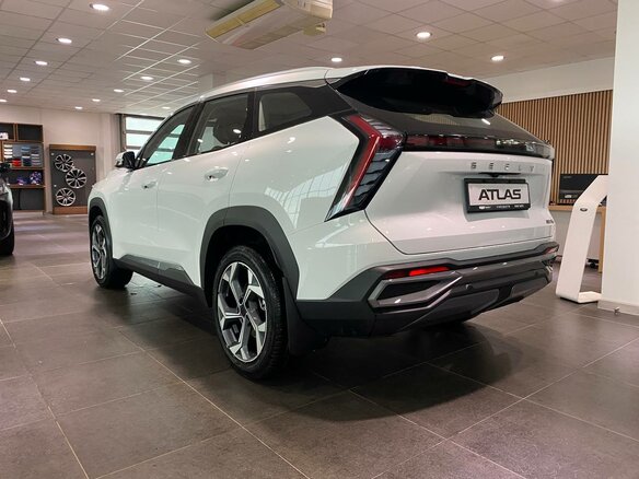 2026 Geely Atlas II, белый - вид 4