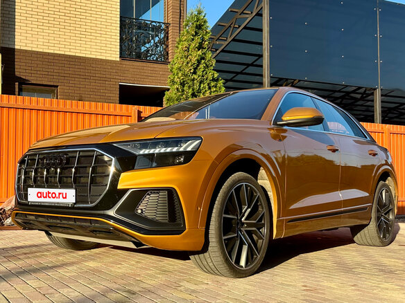 2019 Audi Q8 45 TDI I (4M), оранжевый, 7100000 рублей - вид 3