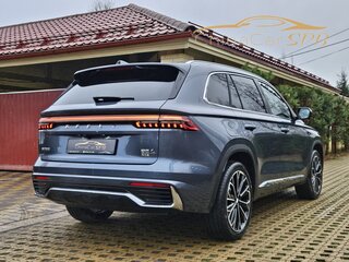 2026 Geely Monjaro (Xingyue L) I Рестайлинг 2 (China Market), серый, 4270000 рублей, вид 2