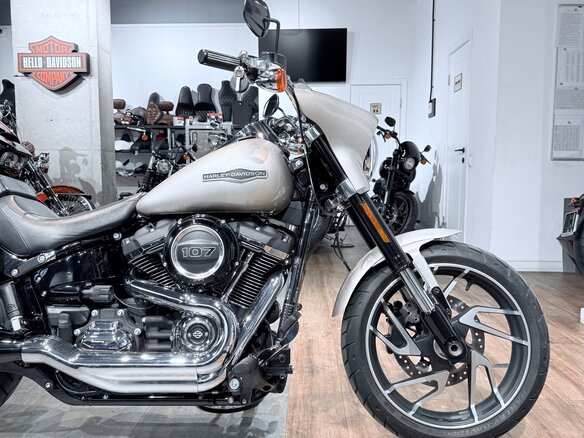 2018 Harley-Davidson Sport Glide, бежевый, 1499000 рублей - вид 11