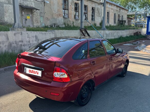 2008 Lada (ВАЗ) Priora I, красный, 220000 рублей - вид 3