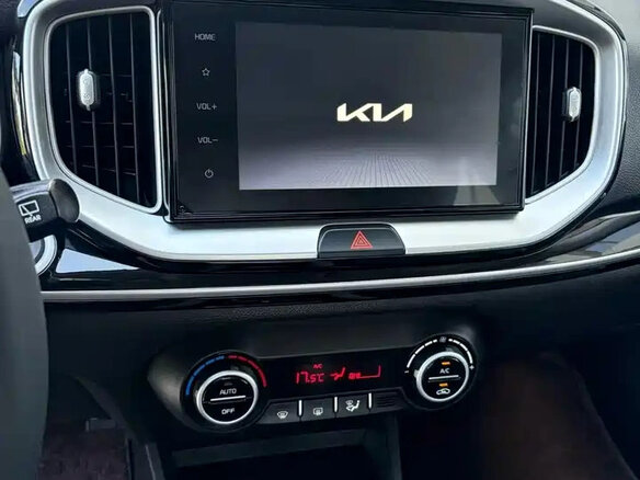 2021 Kia KX1, белый - вид 11