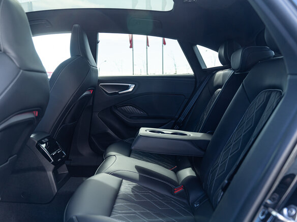 2026 Audi A5 L Sportback III (B10), чёрный - вид 8
