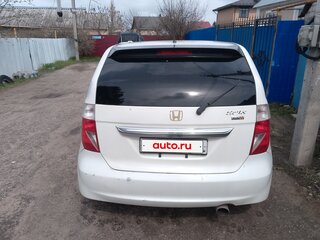 2004 Honda Edix, белый, 480000 рублей, вид 3