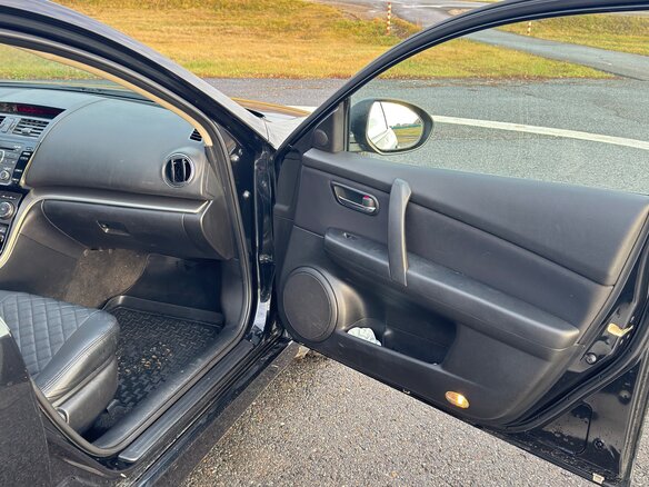 2010 Mazda 6 II (GH) Рестайлинг, чёрный, 870000 рублей - вид 19