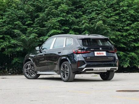2026 BMW X1 Long 25Li sDrive III (U11/U12), чёрный, 5210000 рублей, вид 4