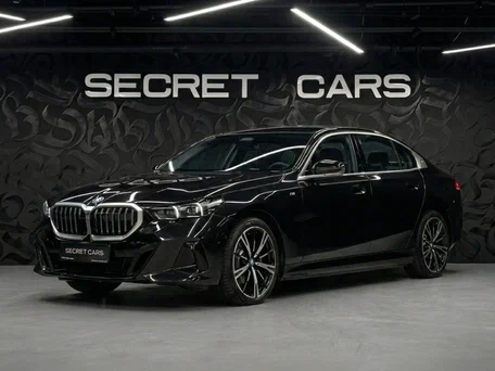2026 BMW 5 серии 520d xDrive VIII (G60/G61/G68), чёрный, 8756000 рублей, вид 1
