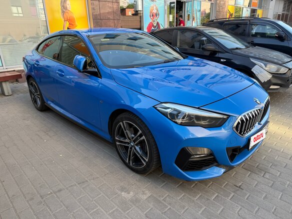 2020 BMW 2 серии Gran Coupe 218i F44, синий, 2699999 рублей - вид 2