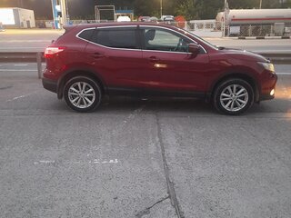 2014 Nissan Qashqai II, красный, 1500000 рублей, вид 2