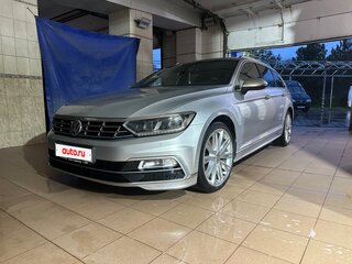 2017 Volkswagen Passat DSG7 B8, серебристый, 2250000 рублей, вид 1