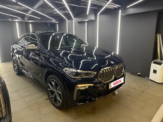 2019 BMW X6 M50i III (G06), синий, 7650000 рублей, вид 3