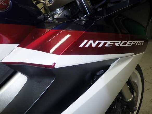 2020 Honda VFR 800, белый, 860000 рублей - вид 9