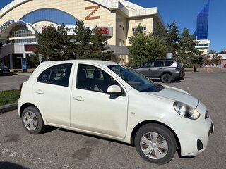 2013 Nissan March IV (K13) Рестайлинг, белый, 495000 рублей, вид 3
