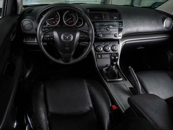 2011 Mazda 6 II (GH) Рестайлинг, белый - вид 5