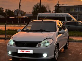 2010 Renault Symbol ll, белый, 470000 рублей, вид 1