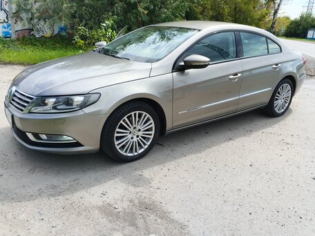 2012 Volkswagen Passat CC I Рестайлинг, бежевый, 935000 рублей, вид 1