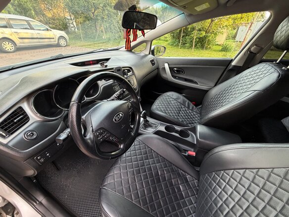 2014 Kia Ceed II, серебристый, 910000 рублей - вид 8
