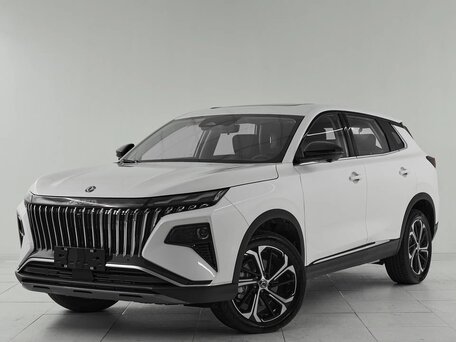 Dongfeng Huge
