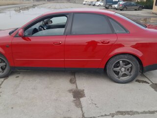 2002 Audi A4 II (B6), красный, 850000 рублей, вид 5