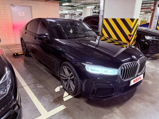 2019 BMW 7 серии 730d xDrive VI (G11/G12) Рестайлинг, чёрный, 5000000 рублей, вид 2