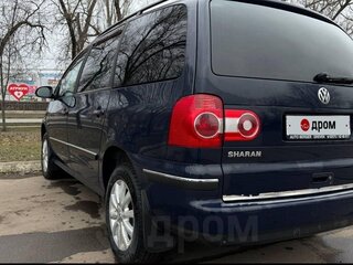 2005 Volkswagen Sharan I Рестайлинг 2, чёрный, 650000 рублей, вид 2