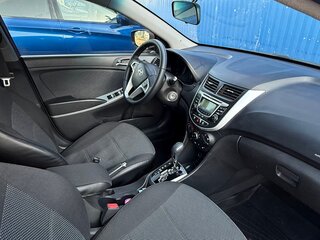 2011 Hyundai Solaris I, красный, 790000 рублей, вид 4