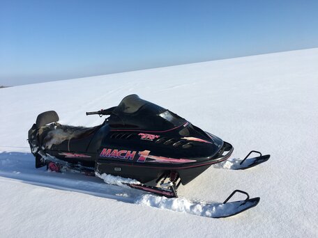 2010 BRP Ski-Doo Mach Z, чёрный, 250000 рублей, вид 2