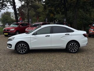 2024 Lada (ВАЗ) Vesta I Рестайлинг (NG), белый, 1050000 рублей, вид 4