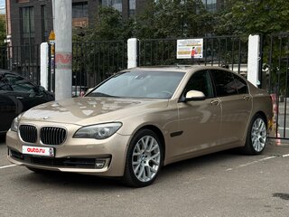 2009 BMW 7 серии 730d V (F01/F02/F04), золотистый, 1670000 рублей, вид 1